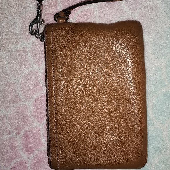 Coach Wristlet - Picture 3 of 10